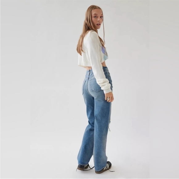 PISTOLA Cassie High-Waisted Straight Leg Jean in Belmont Distressed Wash - 25 - Picture 2 of 10